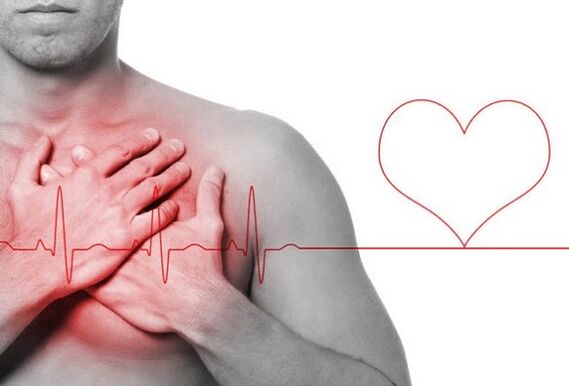 Heart attack causes back pain below left shoulder blade